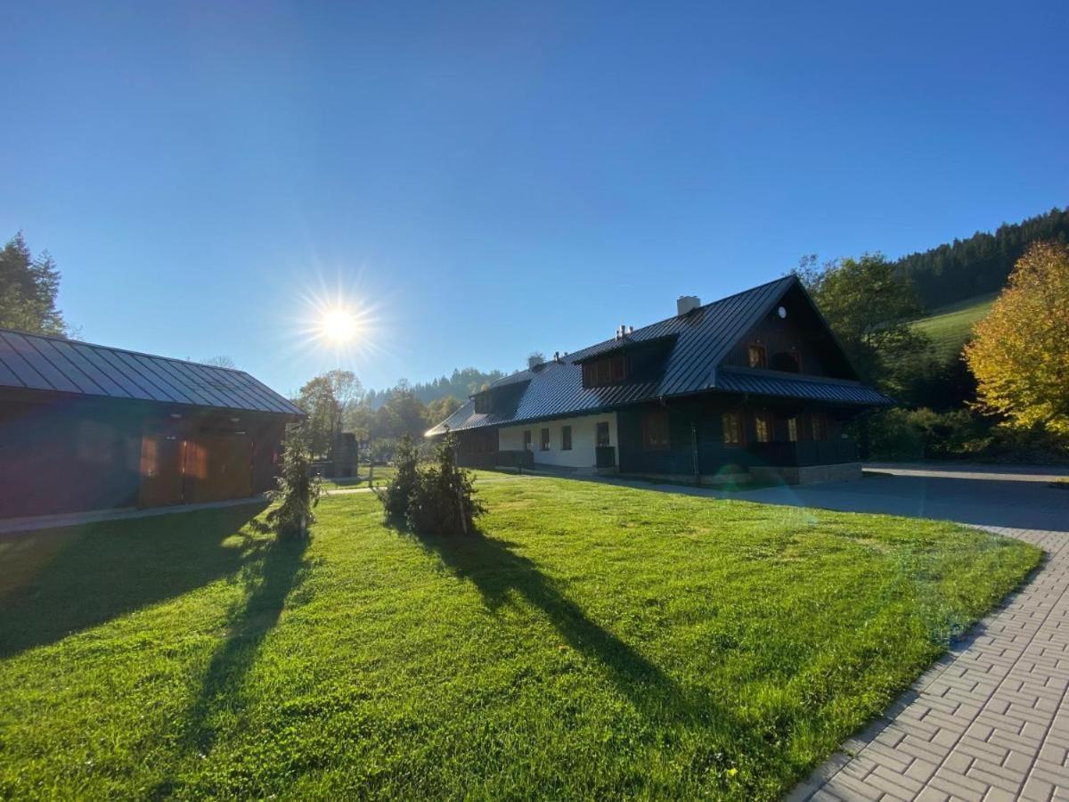 Ubytování Polanský Dvůr Velké Karlovice Exteriér fotografie
